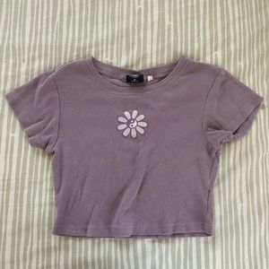 pacsun purple flower crop tee